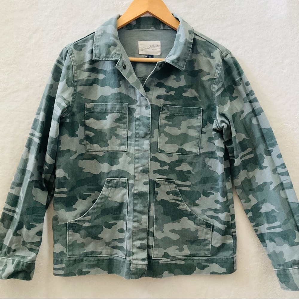 UNIVERSAL THREAD Camouflage Denim Jacket | Size Woman XS